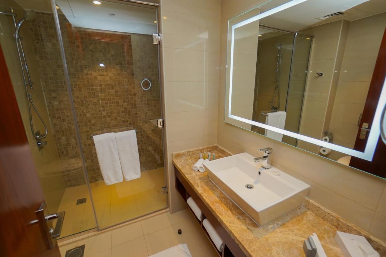 The Grand Lux Hotel Doha Eksteriør billede
